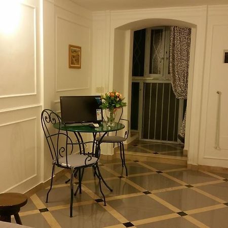 Suite Calefati "Monolocale" バーリ エクステリア 写真